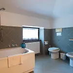 Appartement Stunning Apartment- Terrace And Swimming Pool Bellano