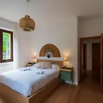 Stunning Apartment- Terrace And Swimming Pool Appartement