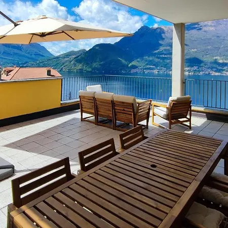 Apartman Stunning Apartment- Terrace And Swimming Pool Bellano